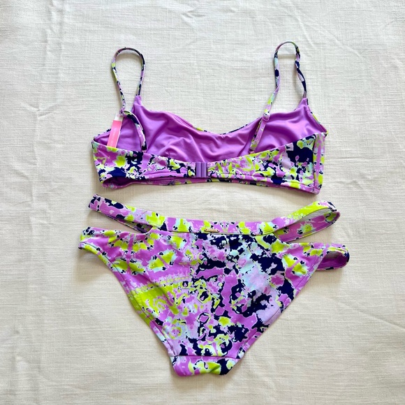 💜💚Beautiful Swim Day💜💚size M -Set 💚💜 - Picture 2 of 6